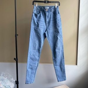 Forever 21 Blue Jeans Size 27